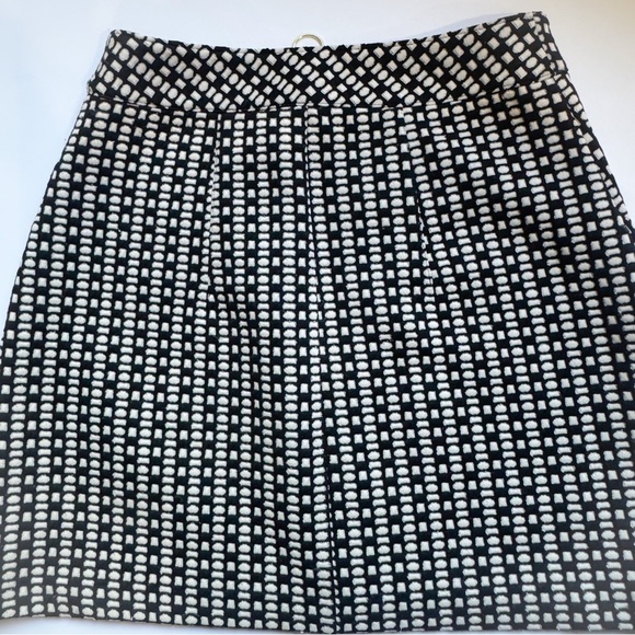 Express black white zip front mini skirt ❤️ - Picture 4 of 6